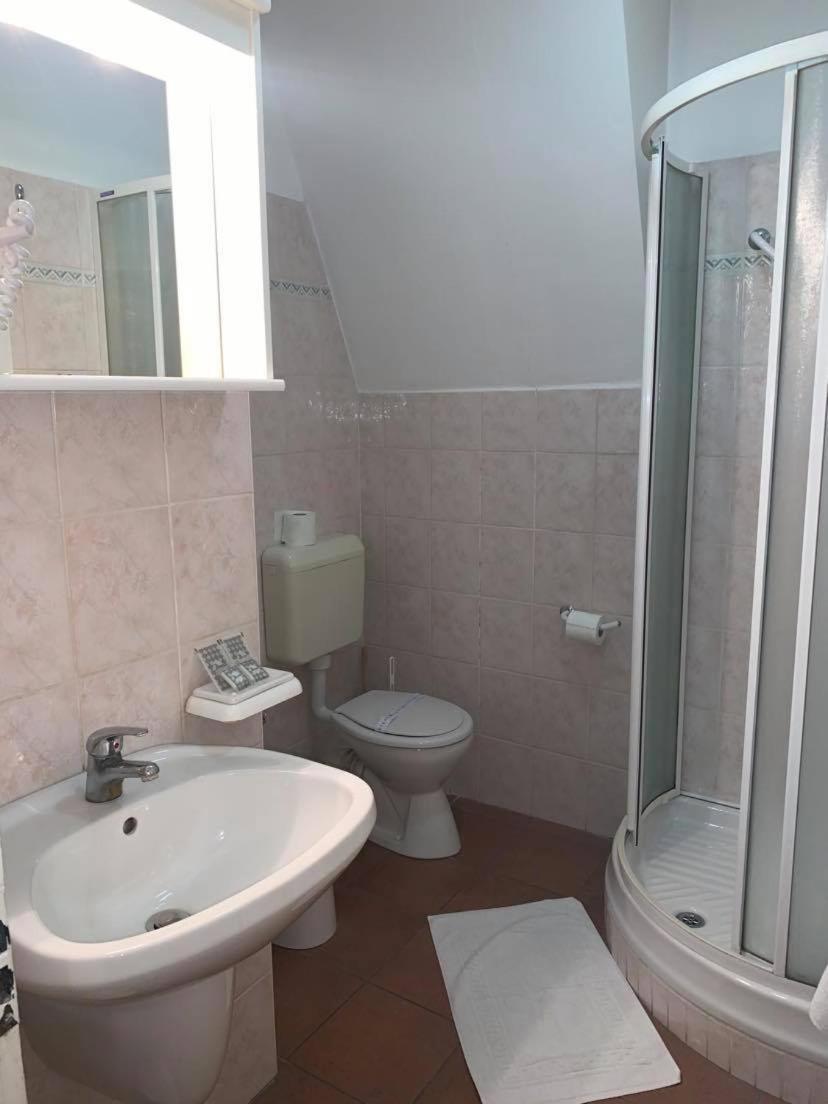 Hotel Zodiaco Szekszárd Rom bilde