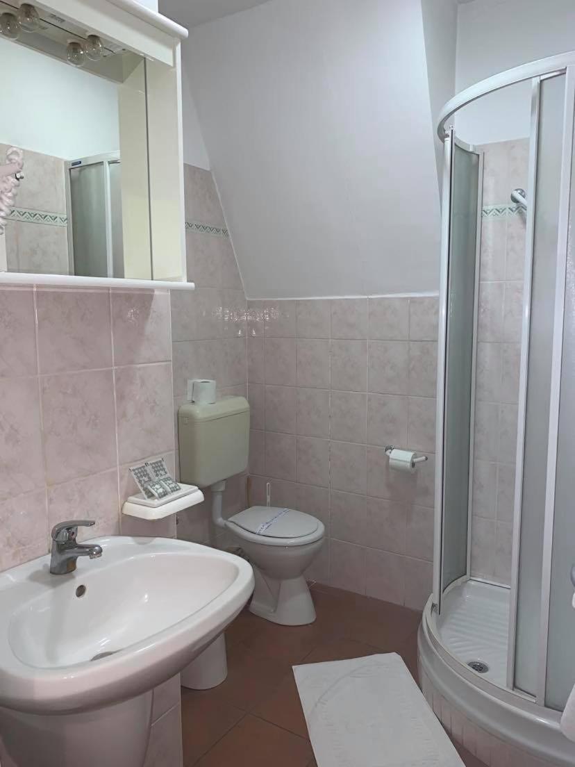 Hotel Zodiaco Szekszárd Rom bilde